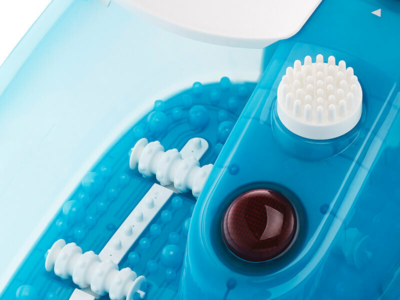 Detail voetenbad van promed met massage opzetstuk, massageroller, voetbed met massagefunctie