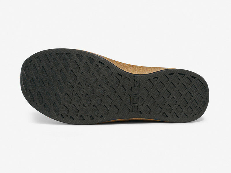 Rubberen zool zwart met grip chukka schoen model jasper