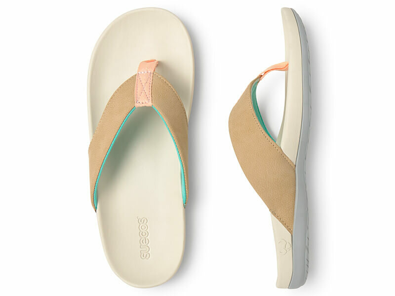 Paar havsand dames slippers beige met lichtgrijze zool suecos