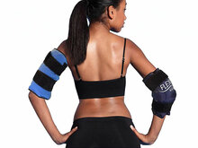 FlexiKold gel cold pack met klittenbandsluiting blauw op boven en elleboog