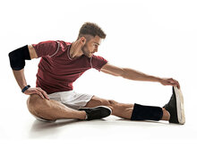 Natracure compressie sleeve koude therapie op scheenbeen