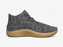 Sole chukka schoen grijs binnenzijde links kurkenvoetbed rubberen zool zwart