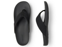 Paar havsand slippers zwart suecos