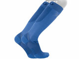 FS4+ compressiesokken blauw op benen