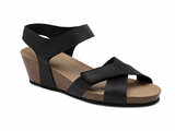 Vooraanzicht suecos dames sandaal model idun zwart met natuurlijk kurk voetbed